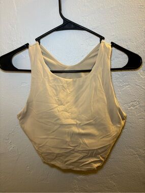 Women’s Cream Scoop Neck Tank Top